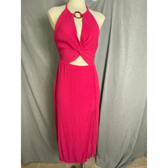 Lovers and Friends Dresses & Skirts - Lovers + Friends Hot Pink Crinkle Halter Cutout Ring Midi Dress Size S
